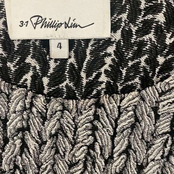 Philip Lim stretch knit asymmetrical top size 4 - Picture 5 of 5